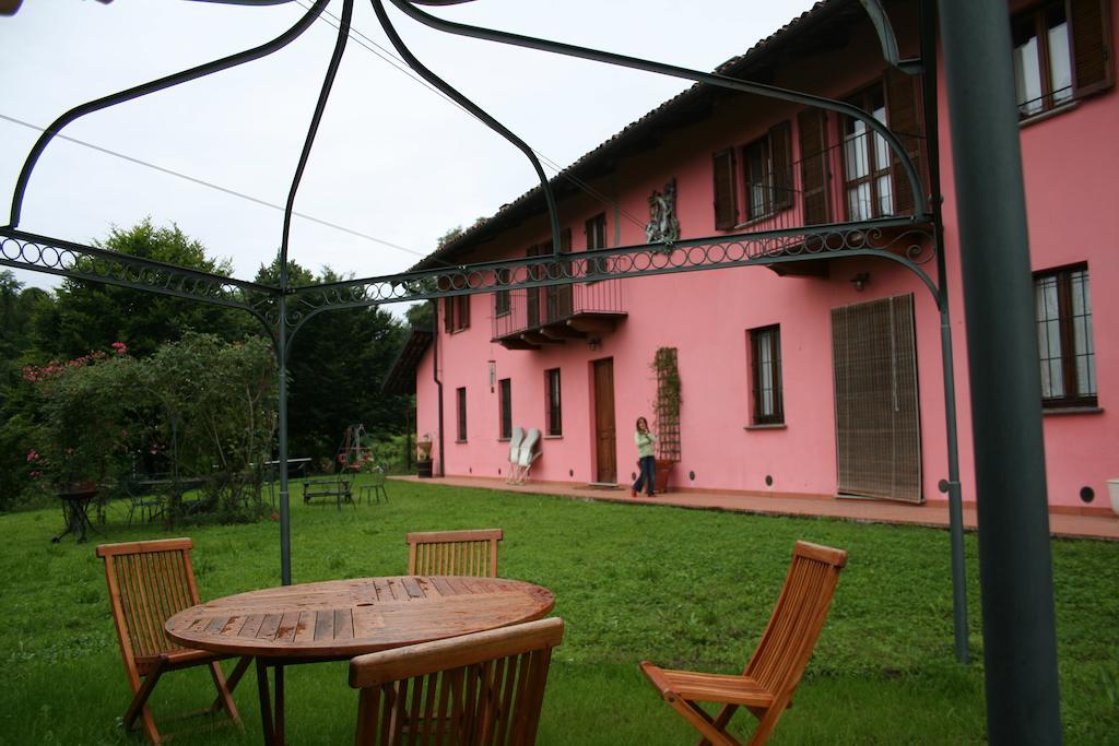 Cascina Nel Bosco Acomodação com café da manhã Moncucco Torinese Exterior foto